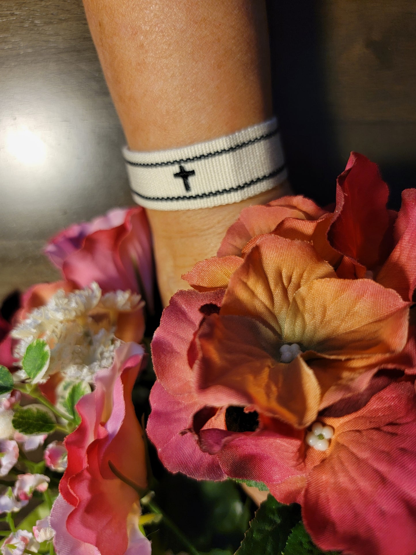 Embroidered Cross Bracelet - Cream